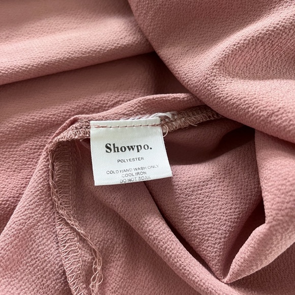 Showpo. Mauve Lace V-neck Romper Size XS - Picture 12 of 16